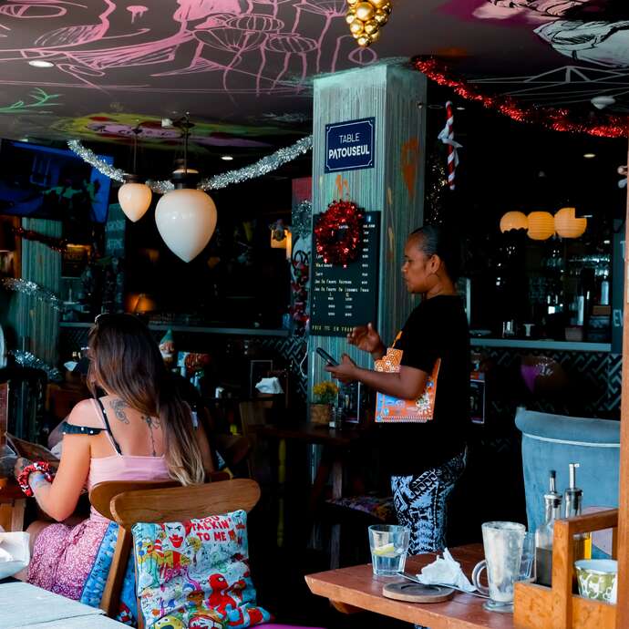 Babar Café