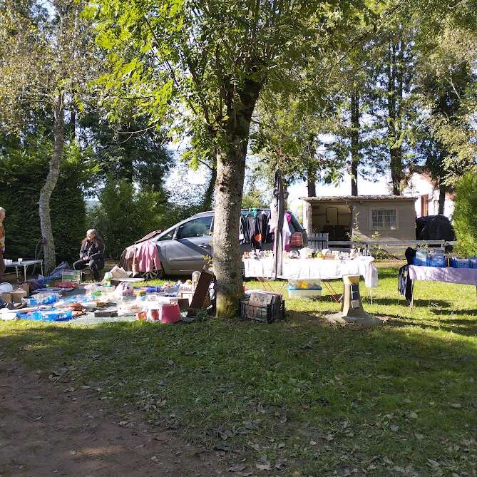 Brocante, vide-grenier