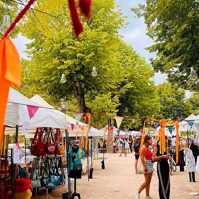 Marché de la création