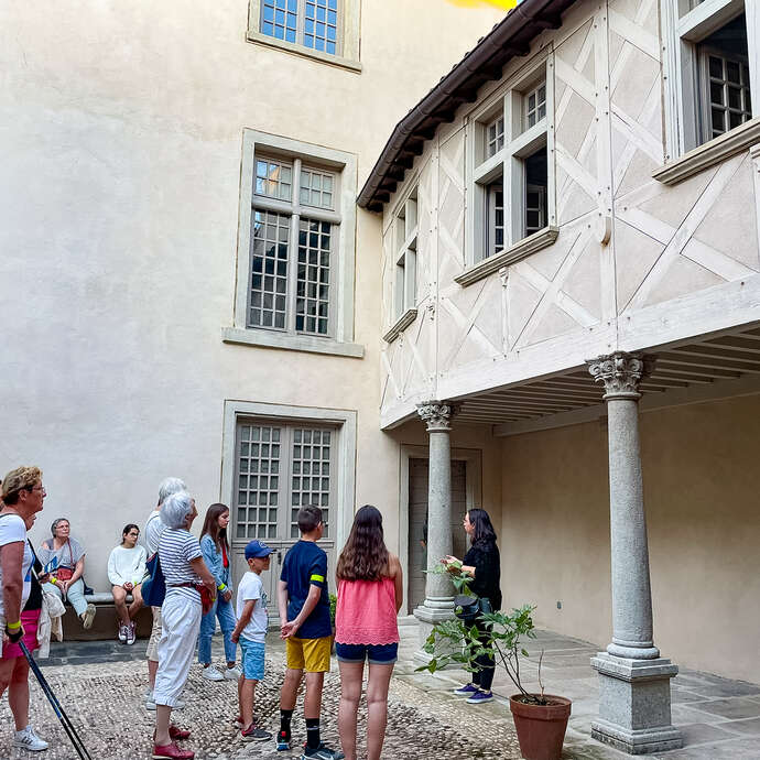 Montbrison, balade de cour en cour - Visite guidée