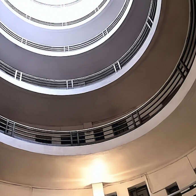 Visite Guidée - une maison dans le parc