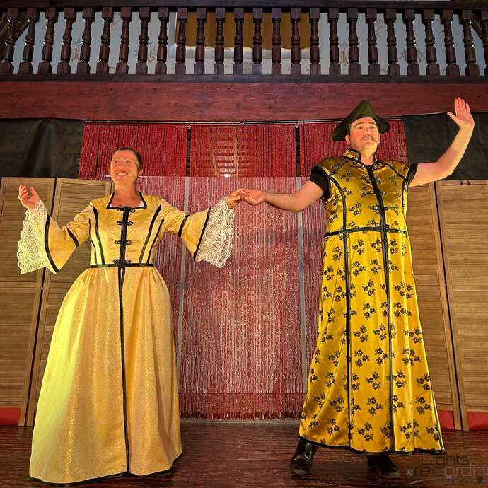 Exposition de costumes de théâtre "La Belle et la Bête"