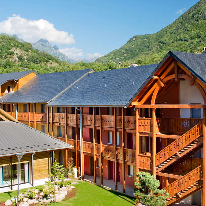 Résidence de tourisme Lagrange Vacances Les Chalets d'Ax