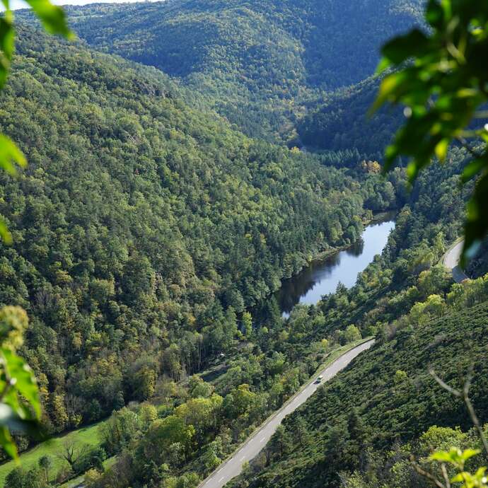 Le Pendant Le Pendant