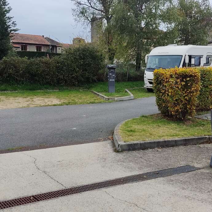 Aire de service de camping-car