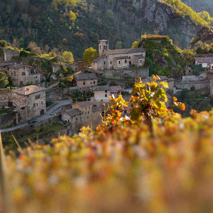 Visite du village médiéval de Malleval
