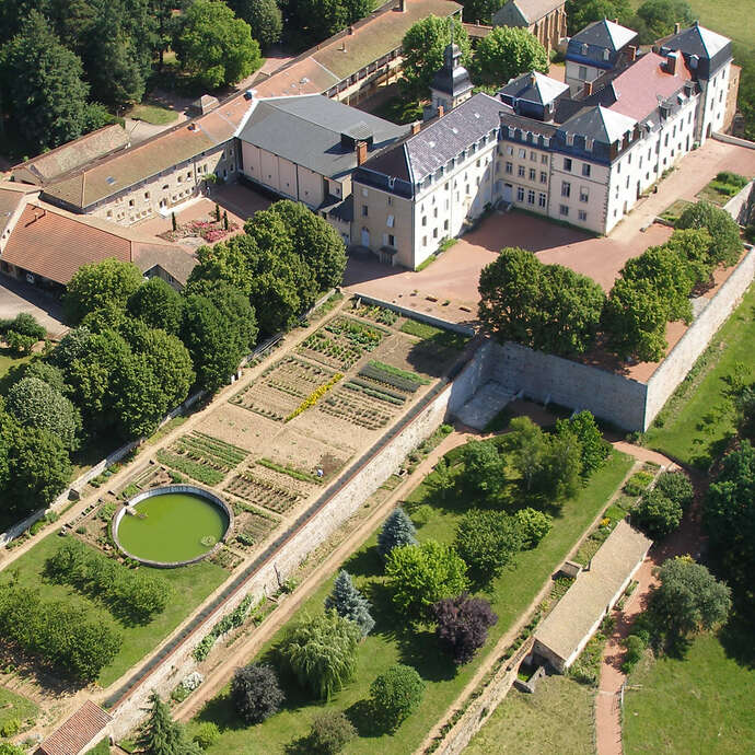 Abbaye de Pradines