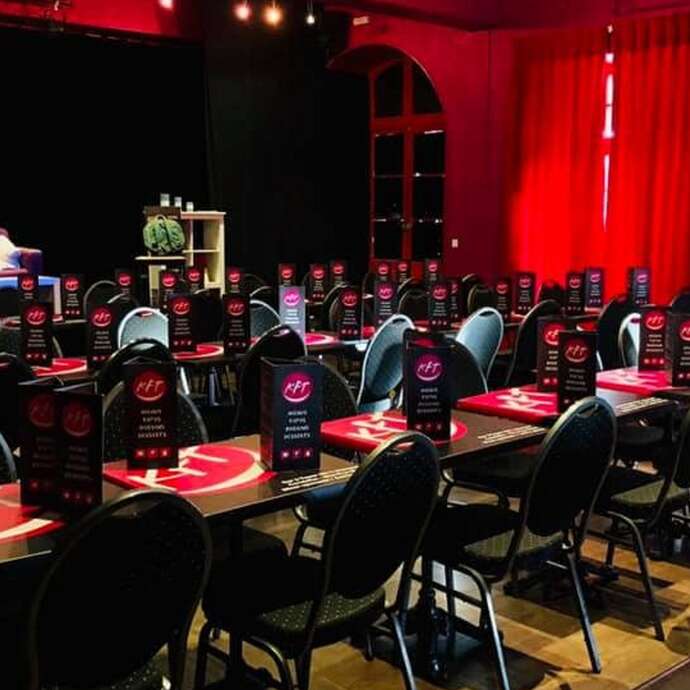 Spectacle au KFT : Vacances de merde.com