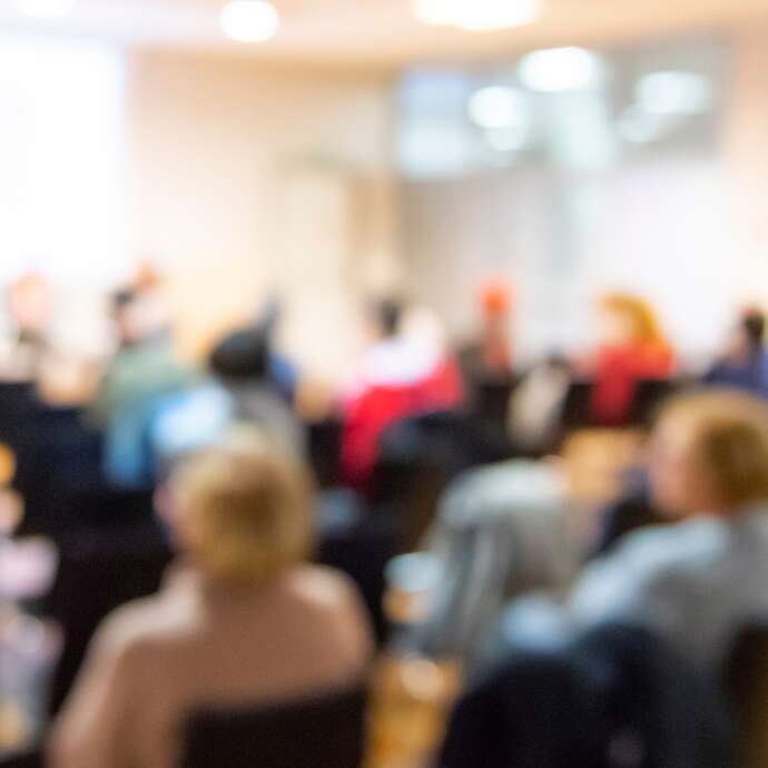 Conférence  - La fratrie s'agrandit