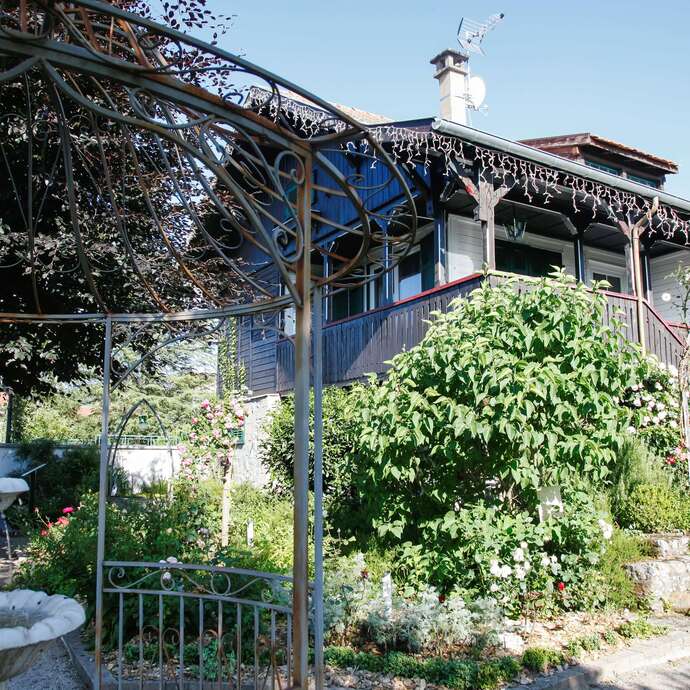 Meublé Le Chalet des Roses