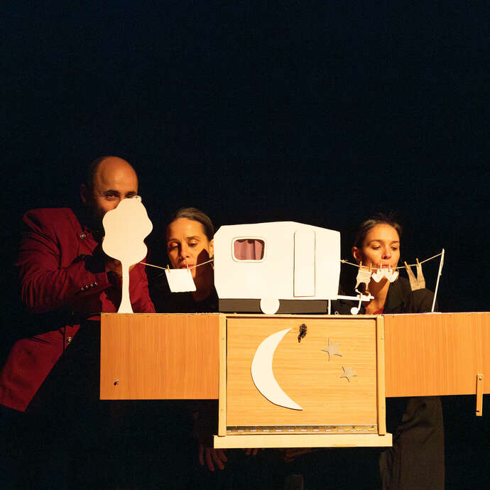 Spectacle "Théâtre de laine et de papier"