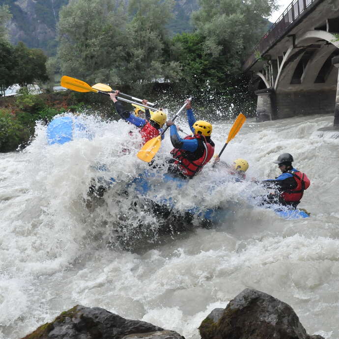 Paddles on the Arve