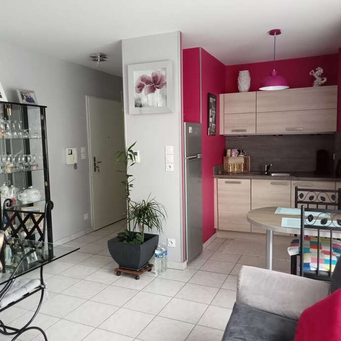 Meublé - Mme Michel