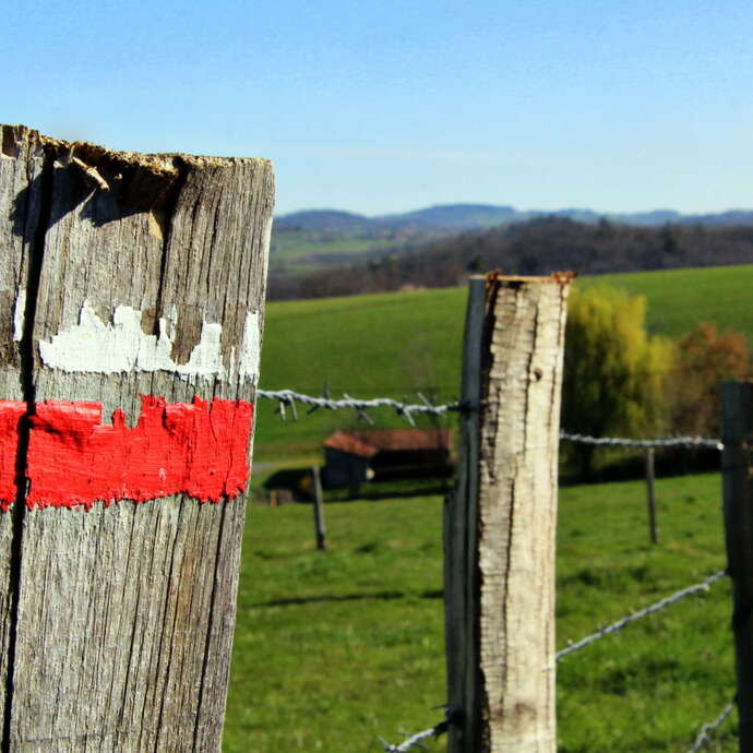 GR®89 - Chemin de Montaigne : Saint-Martin-Lestra / Poncins