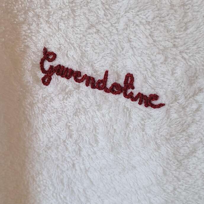 Atelier upcycling broderie avec Johanna Charitopoulos