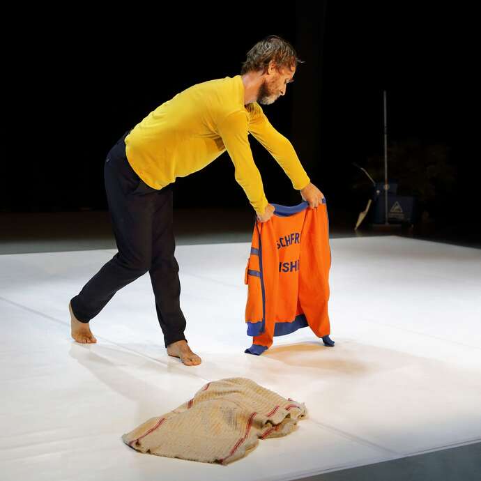 Danse et art contemporain "La Serpillère de Monsieur Mutt"