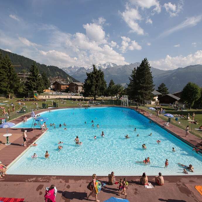 Piscine extérieure - Centre Sportif de Verbier