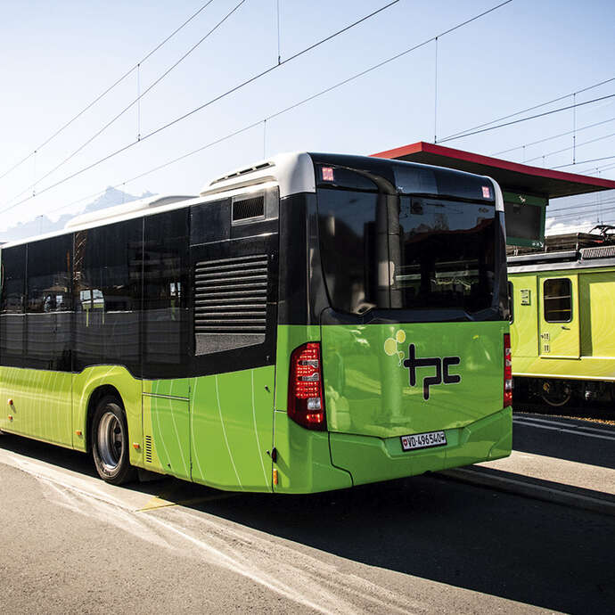 Bus n°82 : Val-d'Illiez - Champoussin