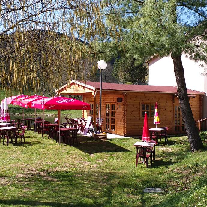 Bar et Produits locaux "Au Pied du Géant"