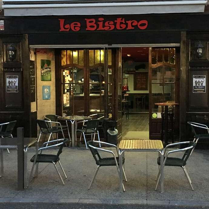Le Bistro