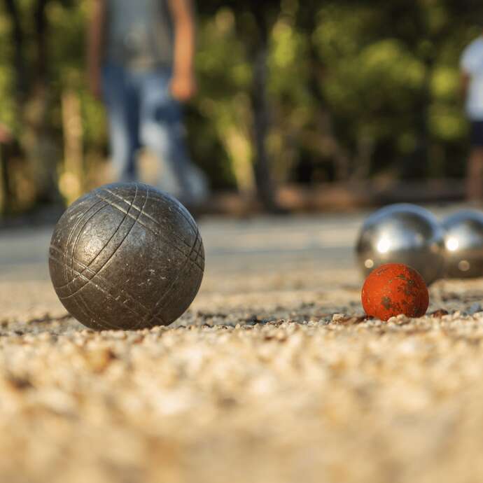 Concours de pétanque