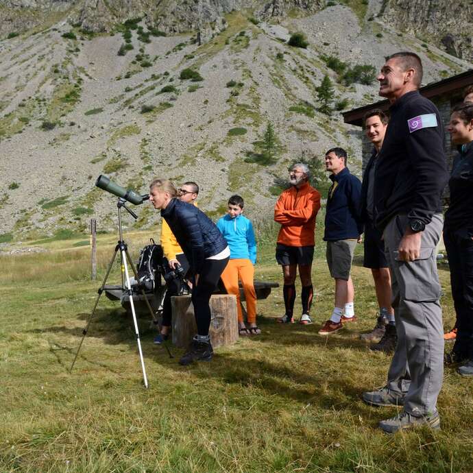 Rendez-vous avec un garde du Parc national des Ecrins au Refuge du Tourond