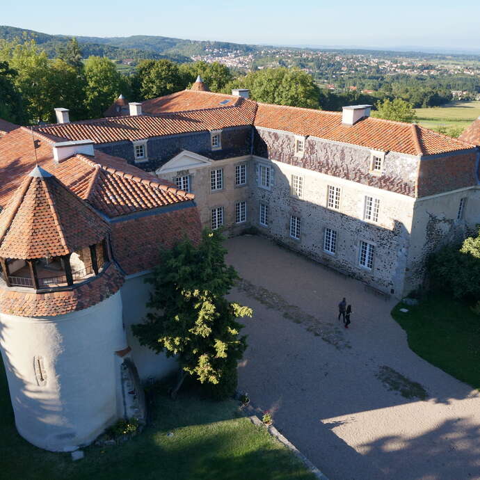 Hébergement du Château de Goutelas, Centre culturel de rencontre