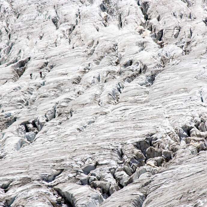 Projection : "L'écho des glaciers - transition dans les Andes"
