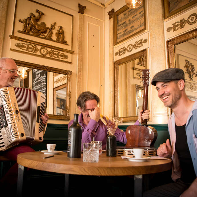 Trio Tarant3lla - Musique du monde - Saison culturelle "Entre en scène"