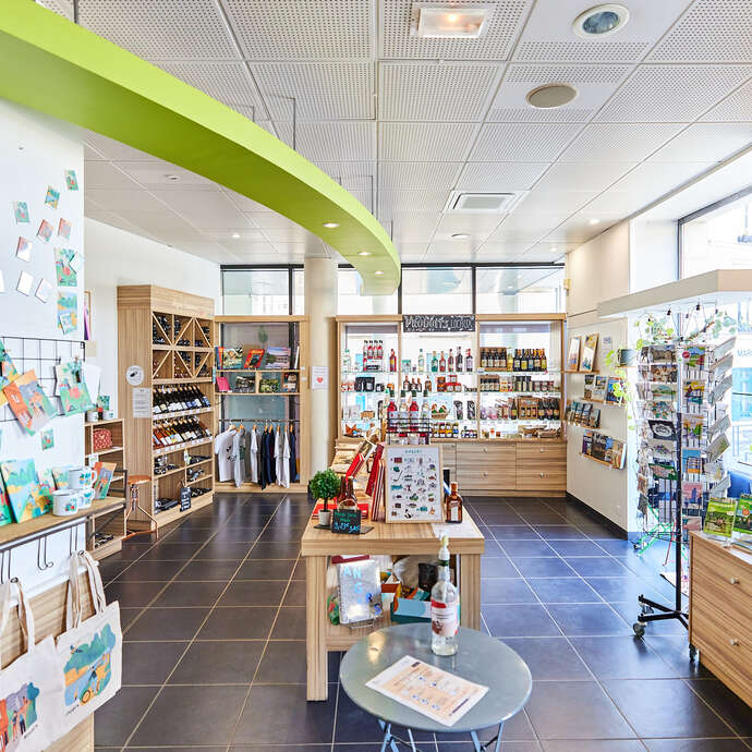 The Angers Tourist Office shop