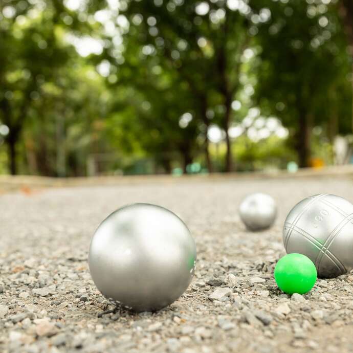 Concours de pétanque