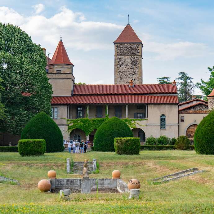 Schloss von Chalain d'Uzore