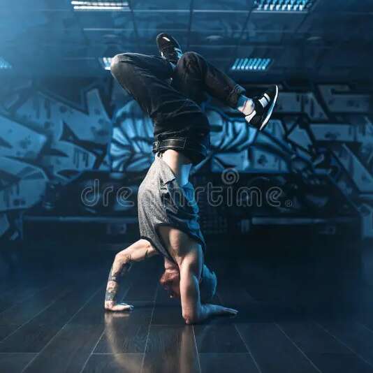 Performance danse smurf & son