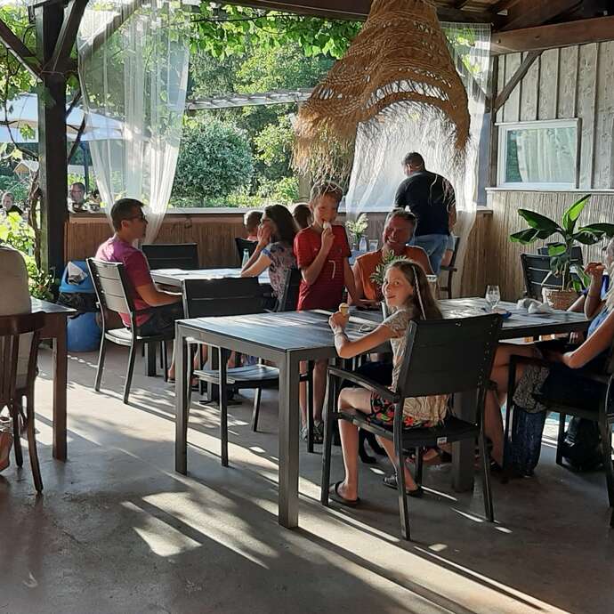 Camping, Gites et Bistro le Paradou