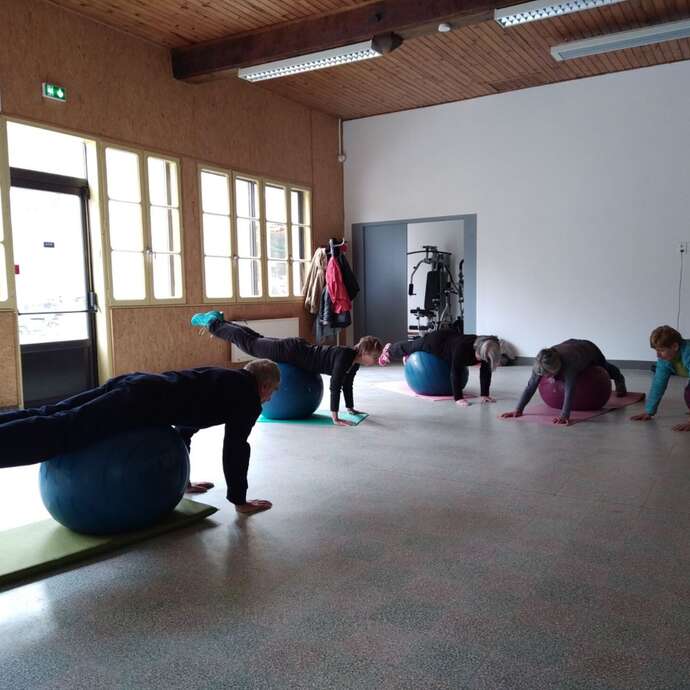 Gymnastique avec "Gym en Donezan"