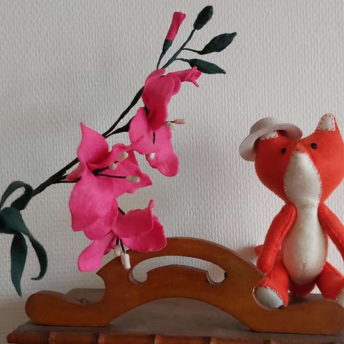 Atelier animal ou tige de fleurs en feutrine