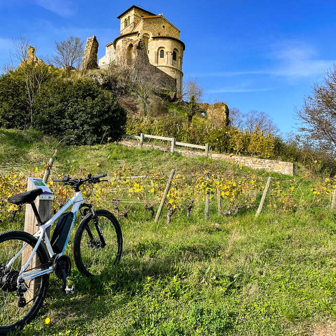 N°9 - De la plaine aux monts - Espace VTT Montbrison-Monts du Forez