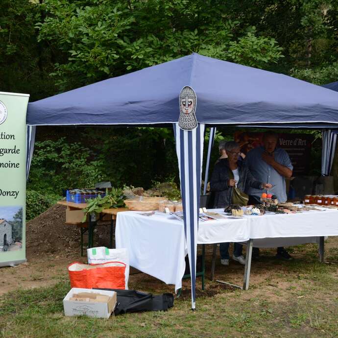 Fête du terroir du site médiéval de Donzy