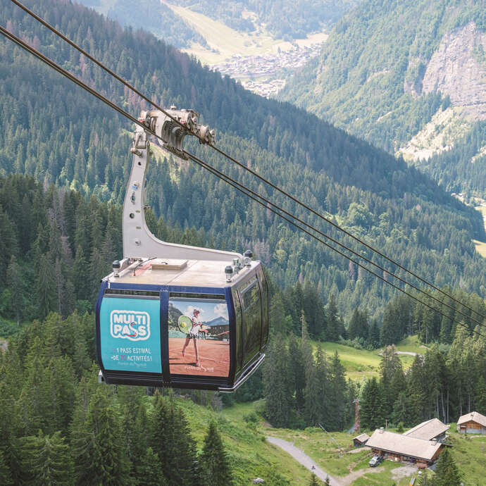 Les Prodains cable car