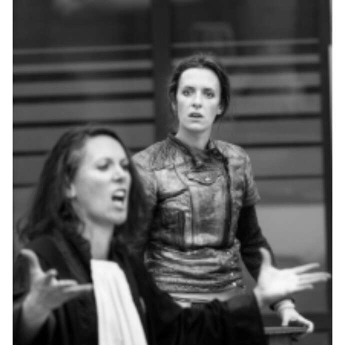 Descendre de Jeanne - Cie Colegram