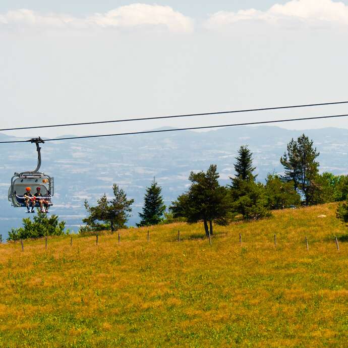 N° 56 - Le télésiège - Espace VTT-FFC Massif des Bois Noirs