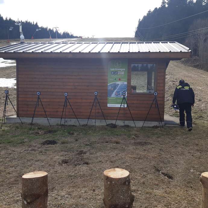Biathlon : ski roue et tir laser