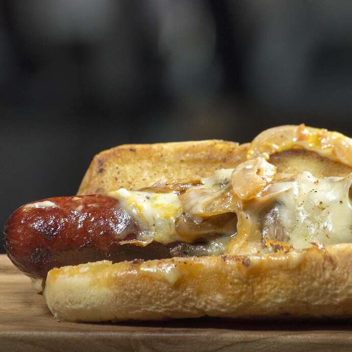 Soirée hotdogs maison et potatoes aux Renardières