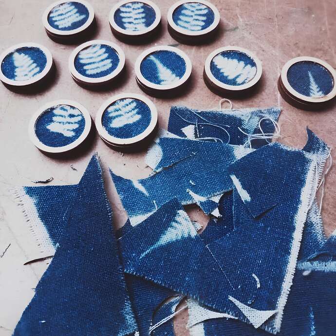 Atelier créatif cyanotype avec Marie Dumas