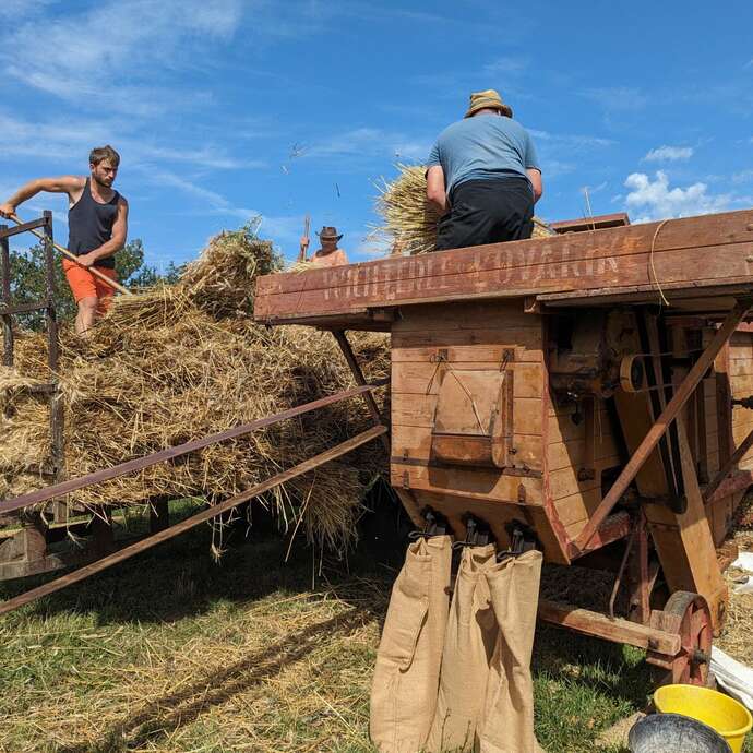 6X6 Ici au loin