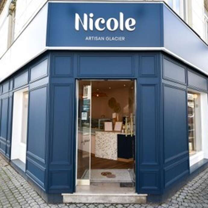 Nicole - Artisan Glacier